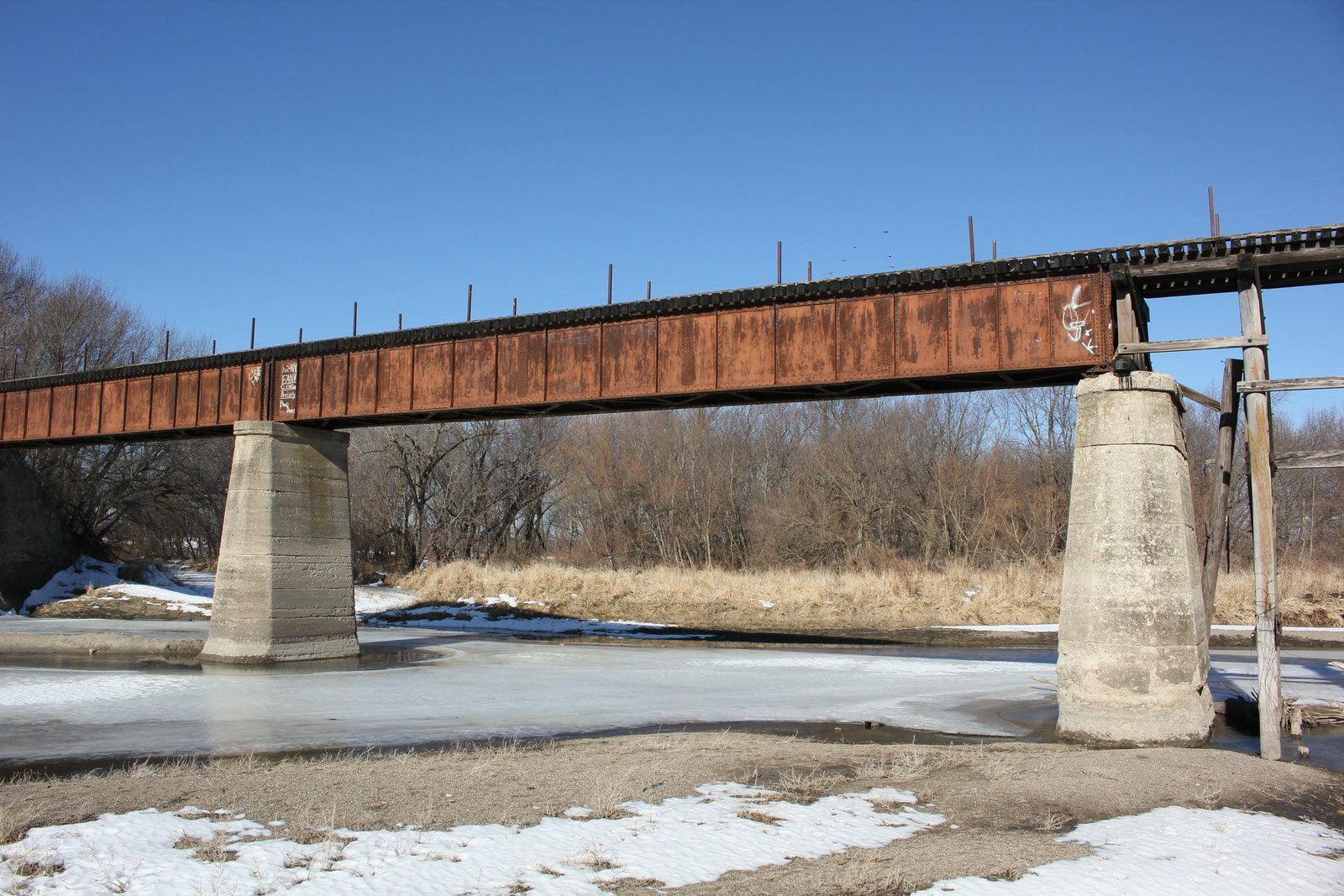 East span
